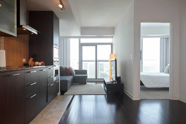 Condo Downtown, Cn Tower, Financial District Toronto Eksteriør billede